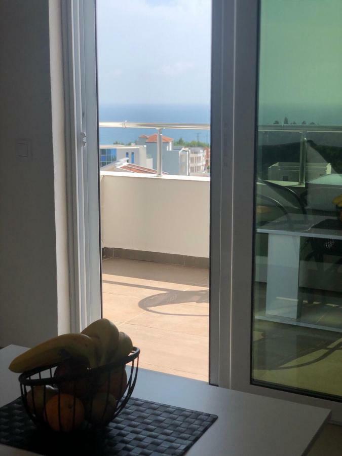 Apartmani Dini Ulcinj Exteriör bild