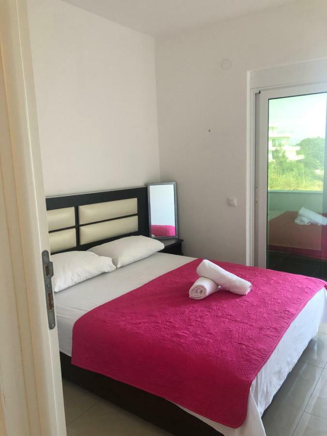 Apartmani Dini Ulcinj Exteriör bild