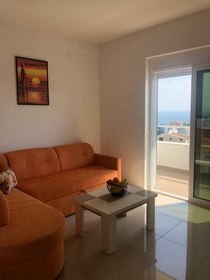 Apartmani Dini Ulcinj Exteriör bild